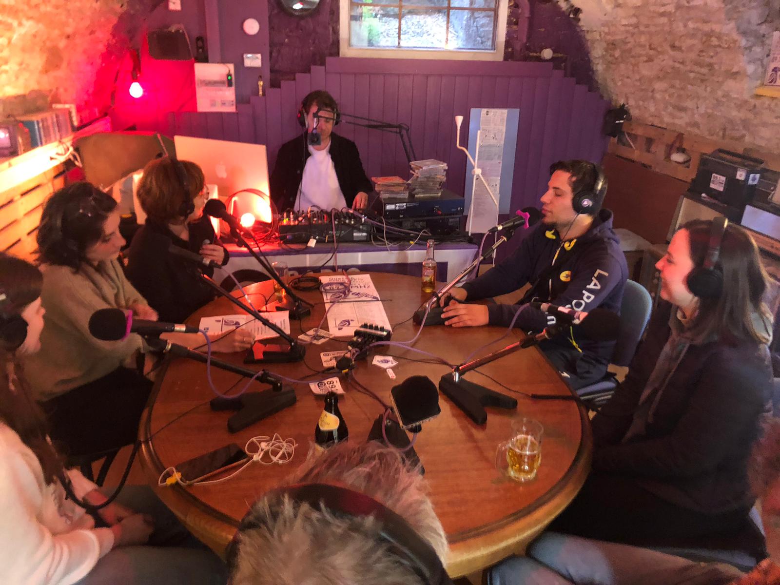animateur radio en interview chez radio quetsch à Altkirch